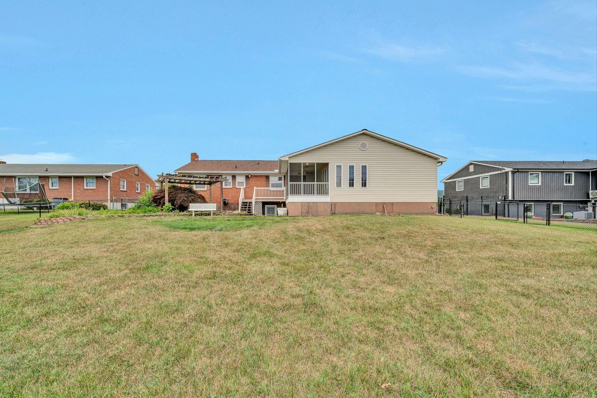7633 Deer Branch RD - Photo 42