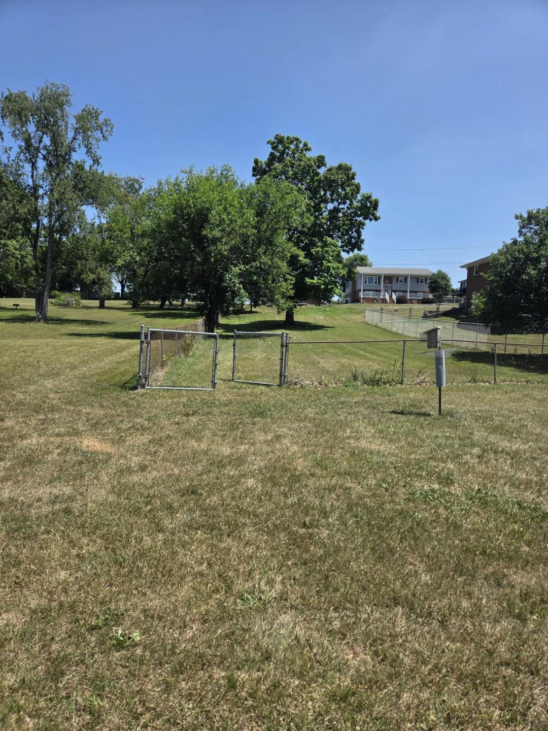 7633 Deer Branch RD - Photo 44