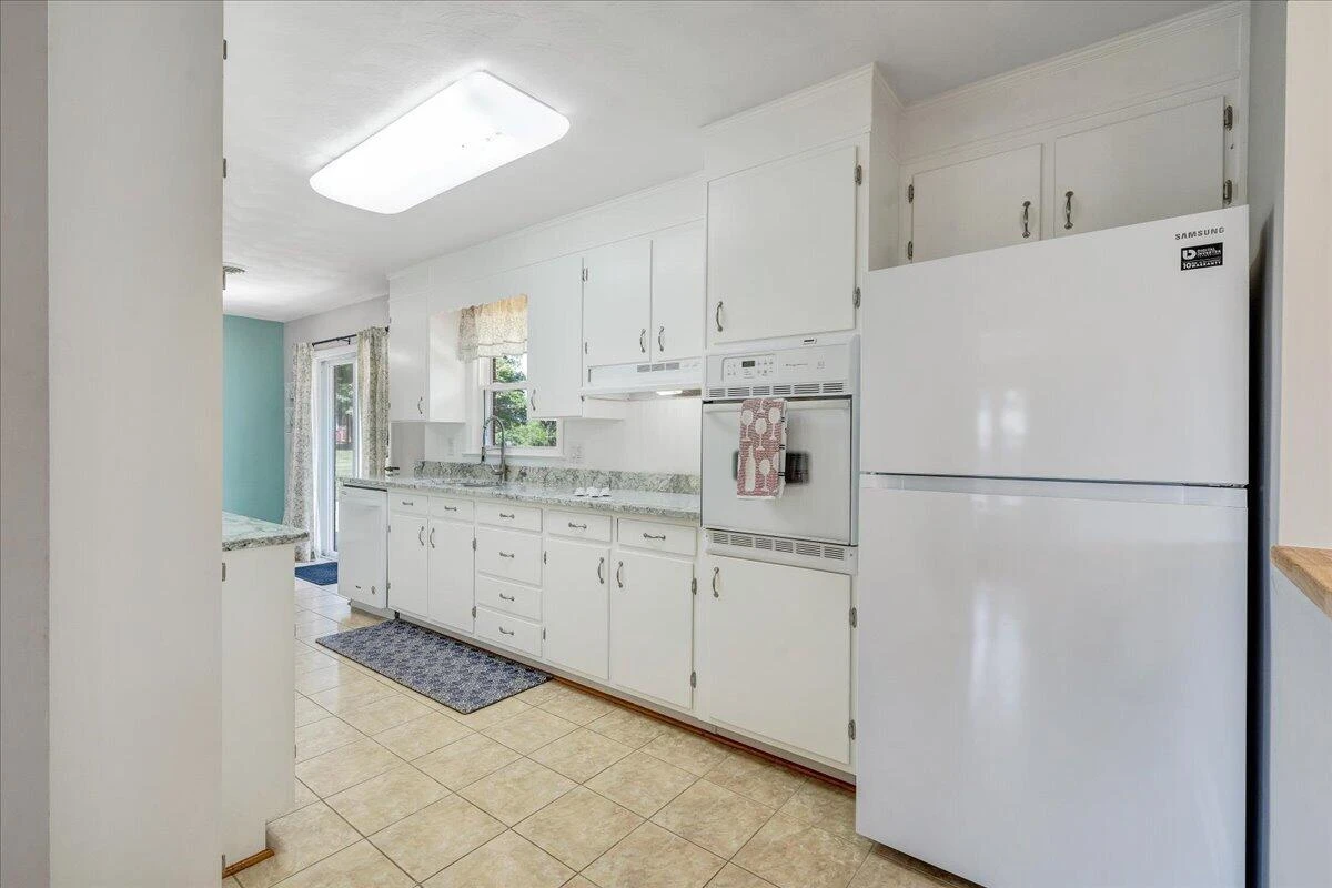 2026 Mayfield DR - Photo 16
