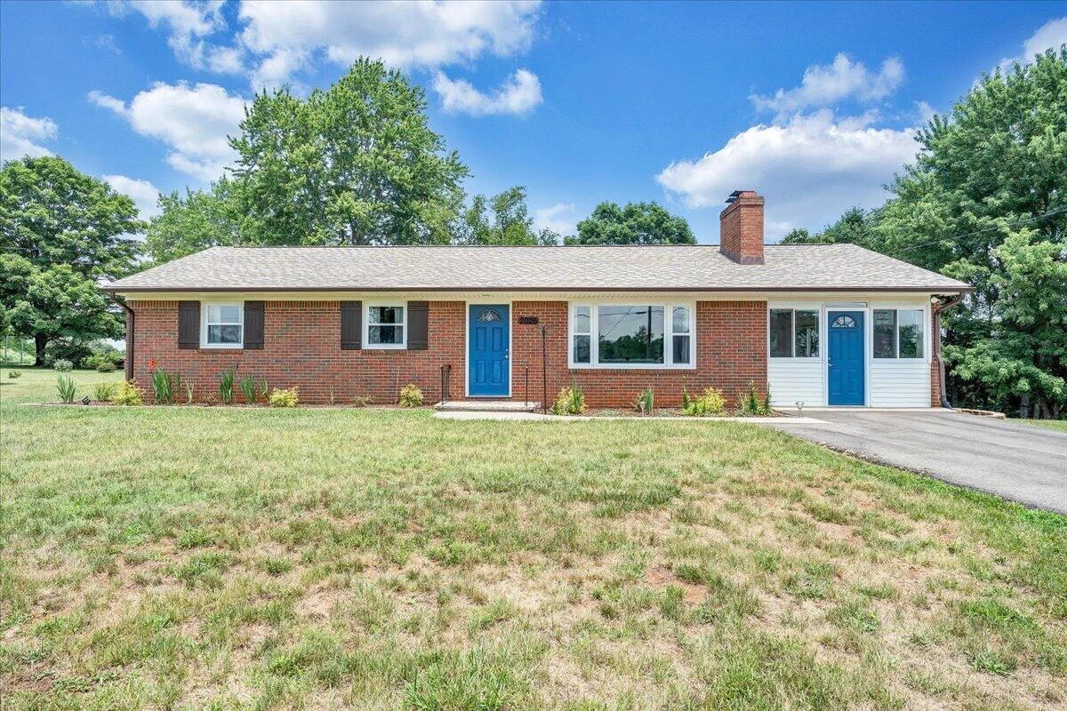 2026 Mayfield DR - Photo 3