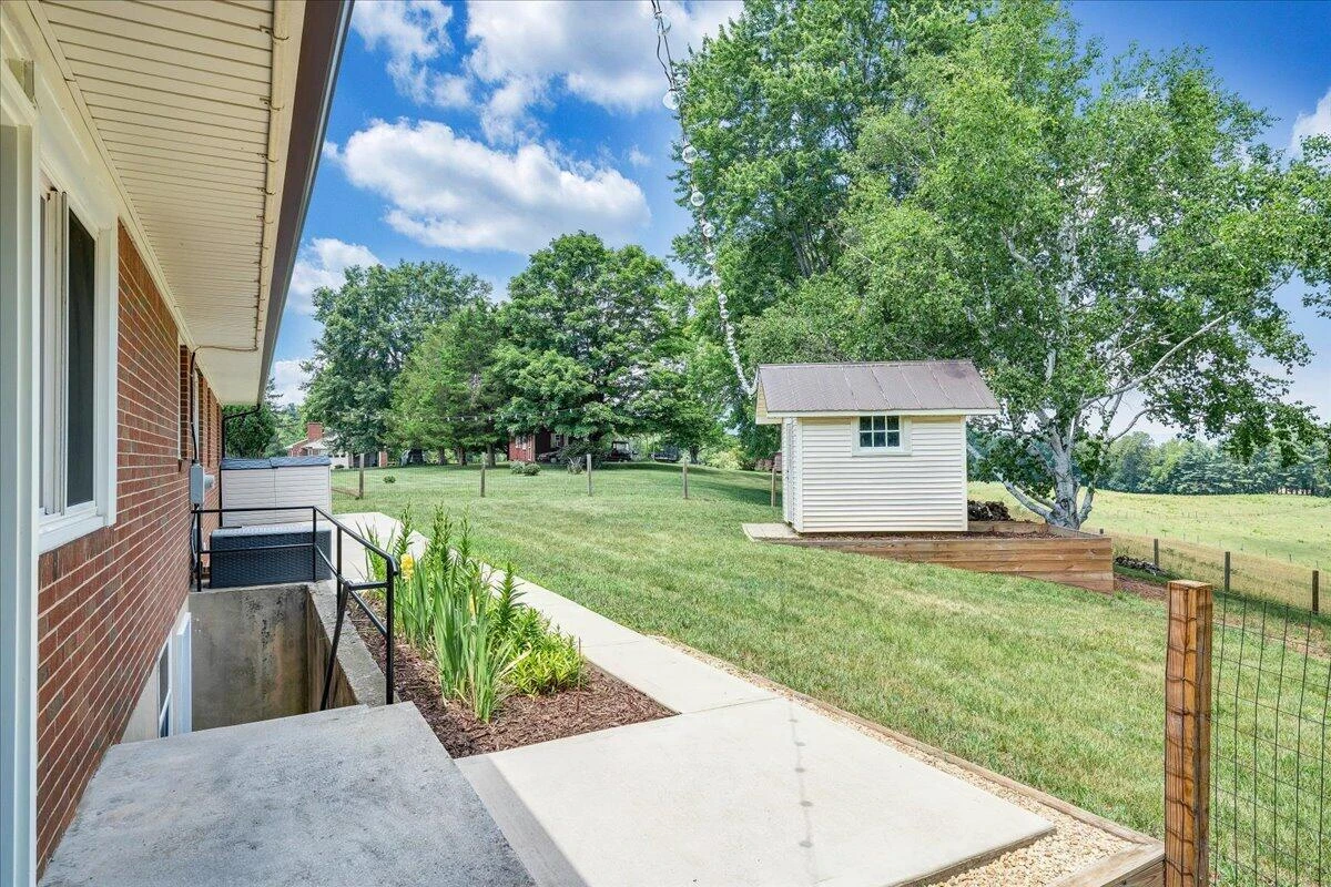 2026 Mayfield DR - Photo 52