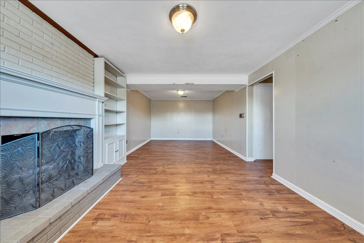 866 Peyton ST - Photo 22