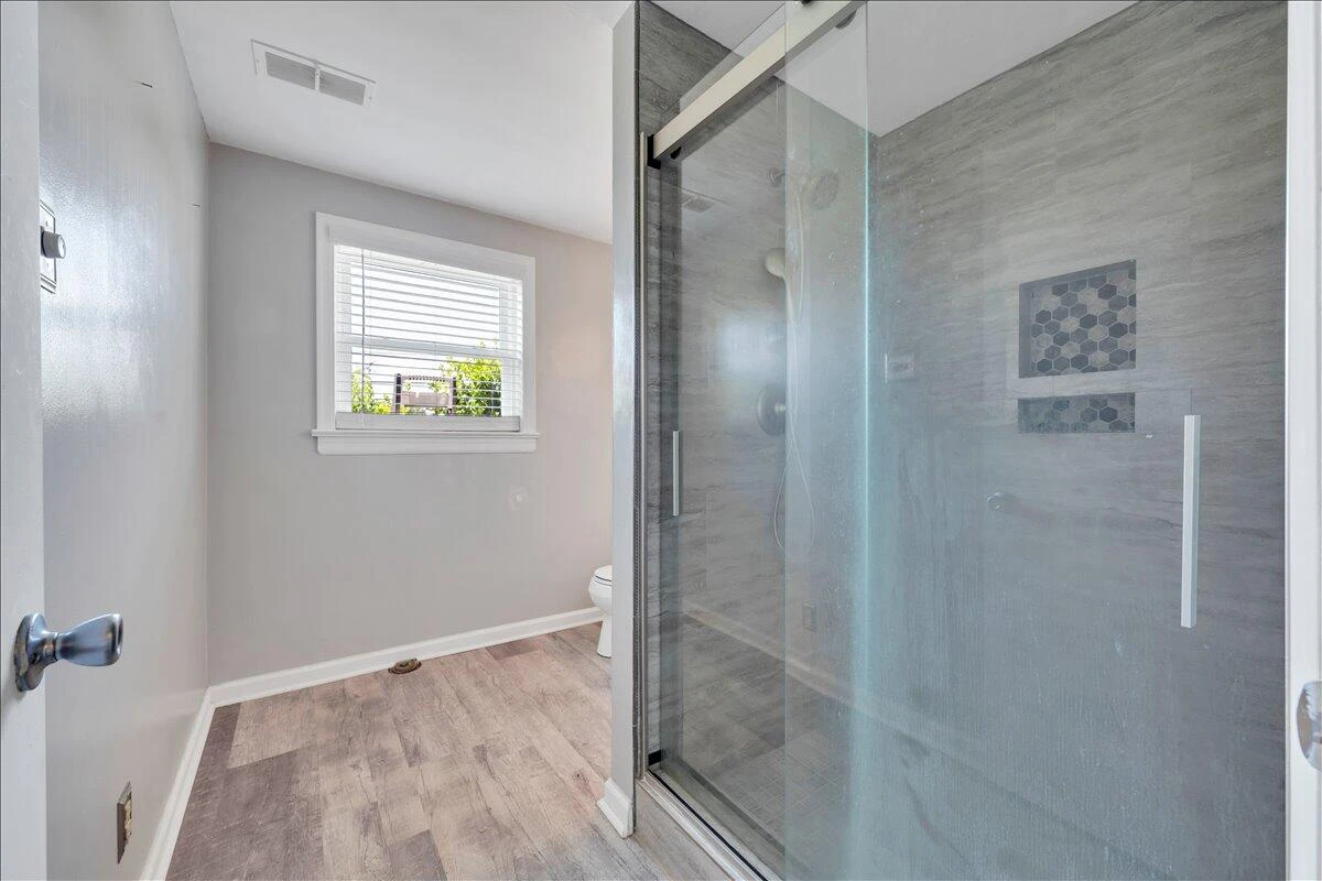 866 Peyton ST - Photo 26