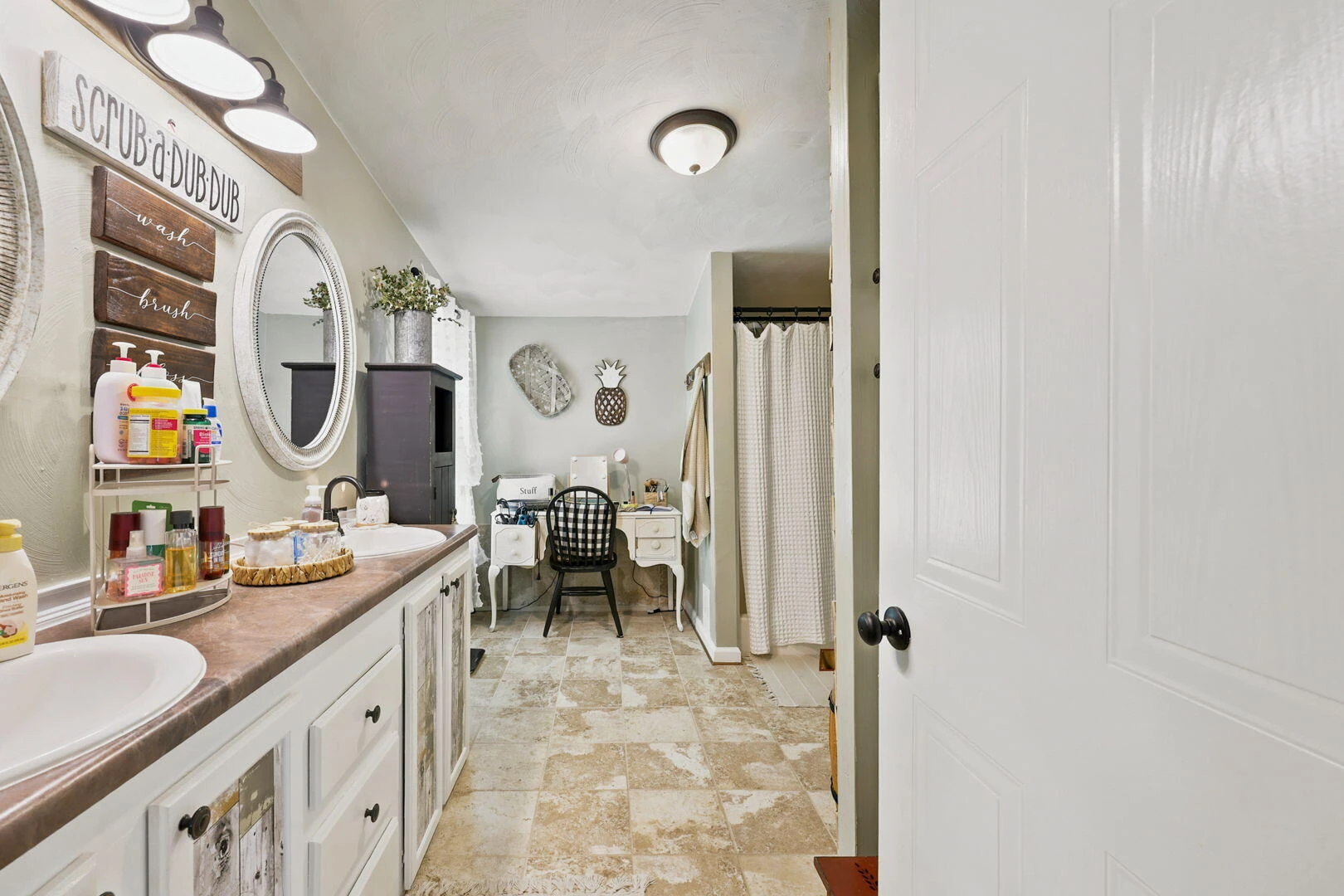 307 Meadow Creek DR - Photo 11