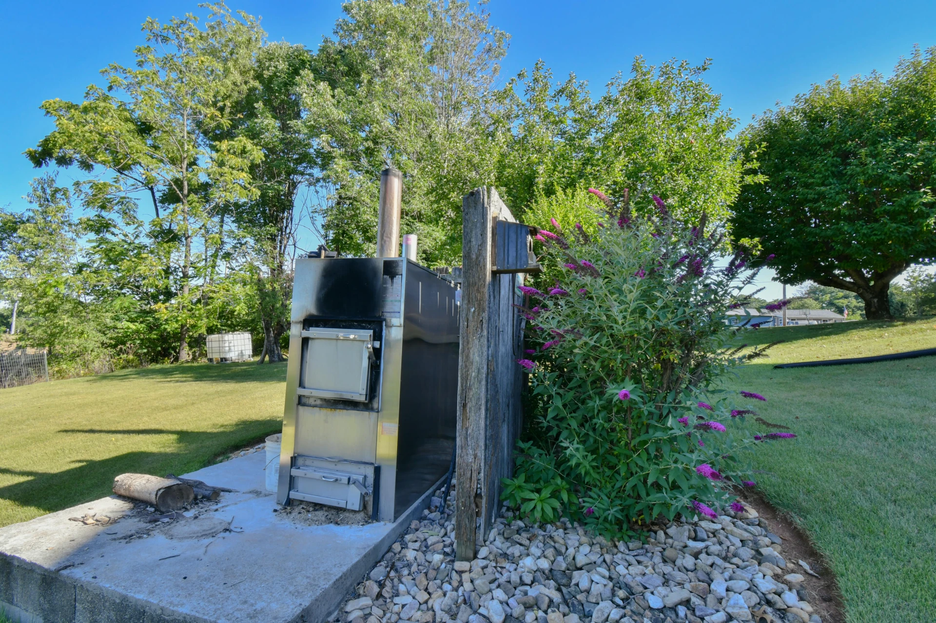 6481 Stewartsville RD - Photo 40
