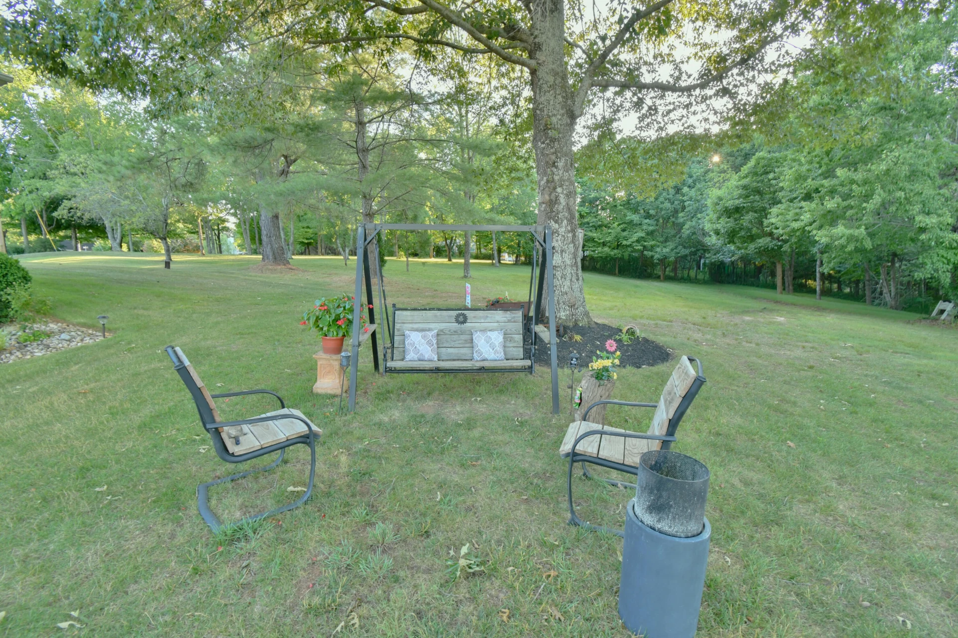 6481 Stewartsville RD - Photo 47