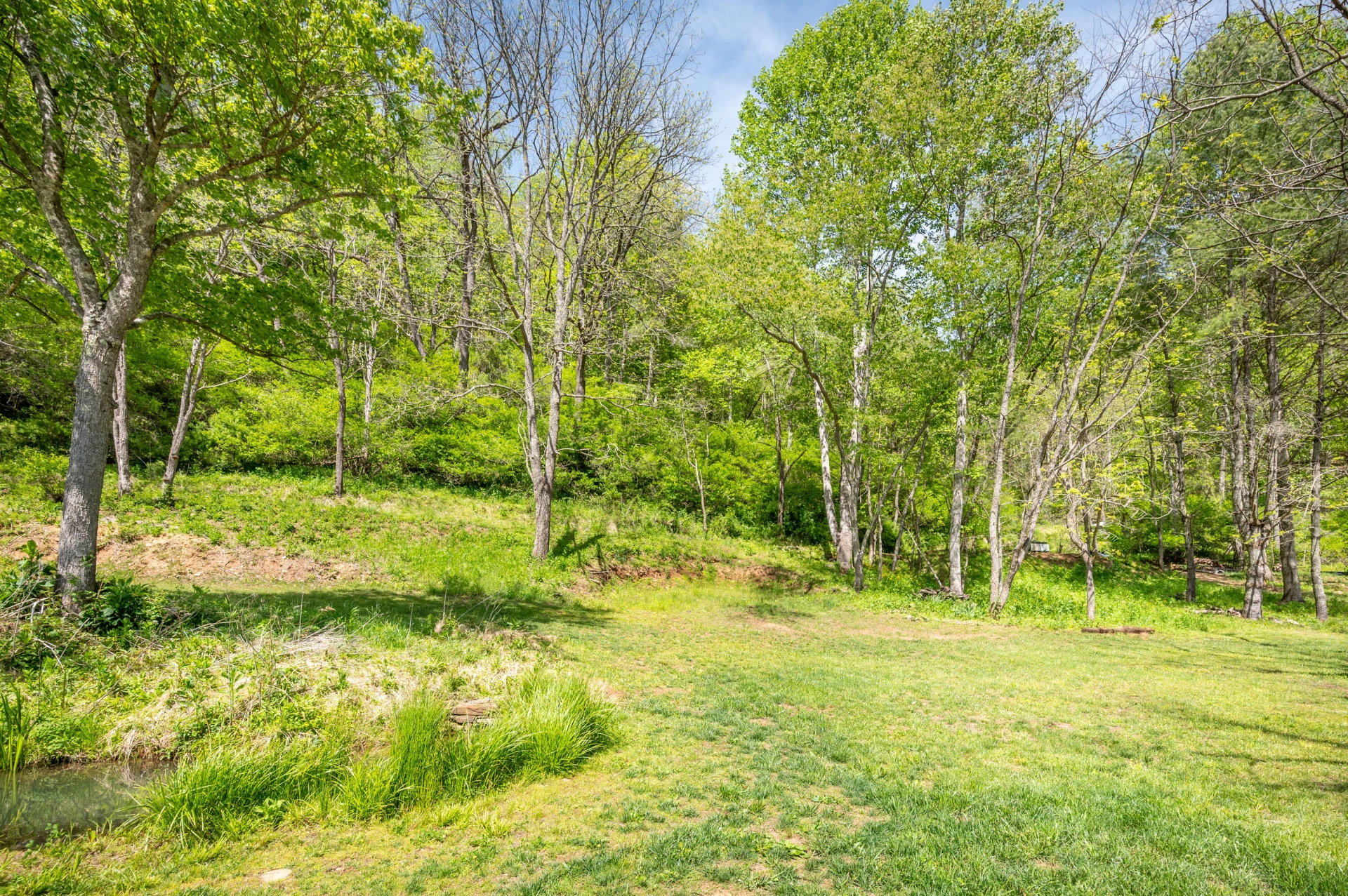 549 Burkes Ford RD - Photo 18