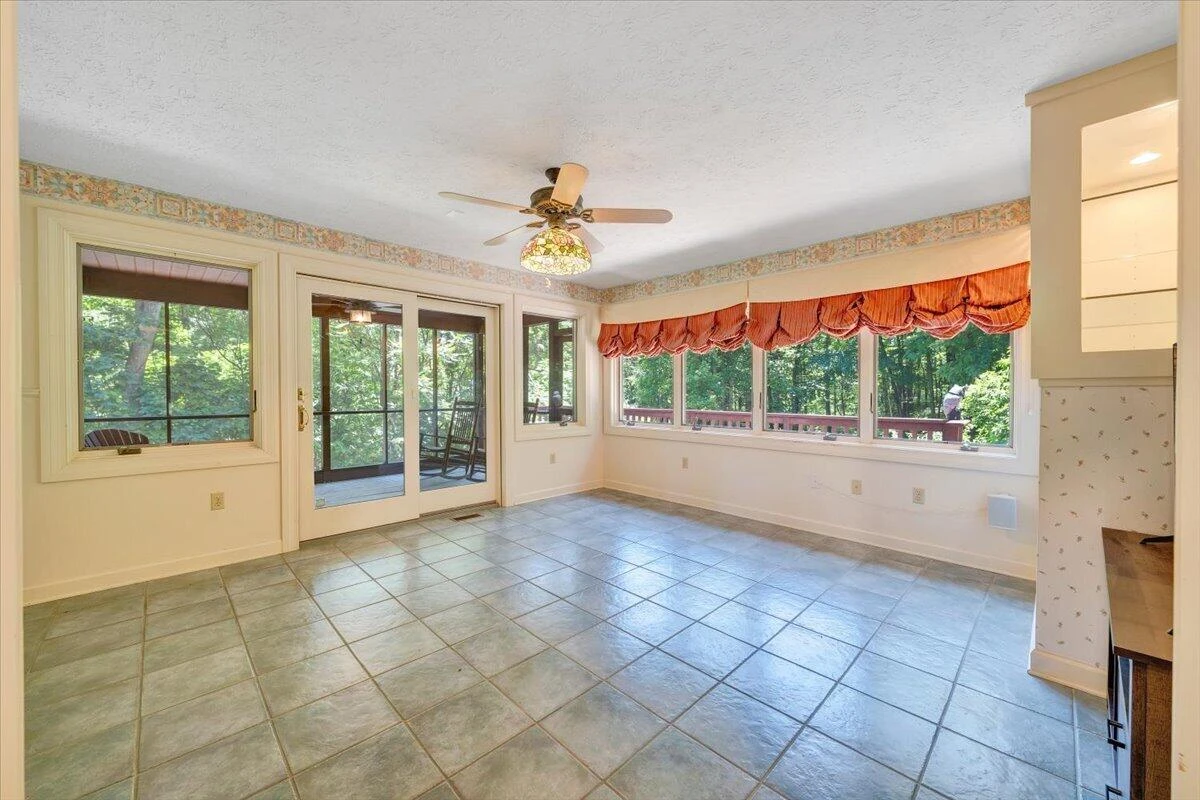 1272 Stoney WAY - Photo 23