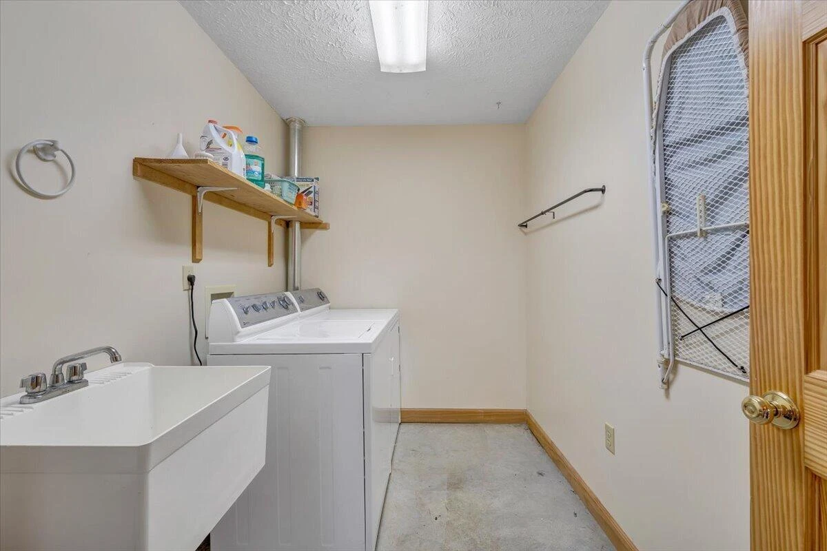 1272 Stoney WAY - Photo 49