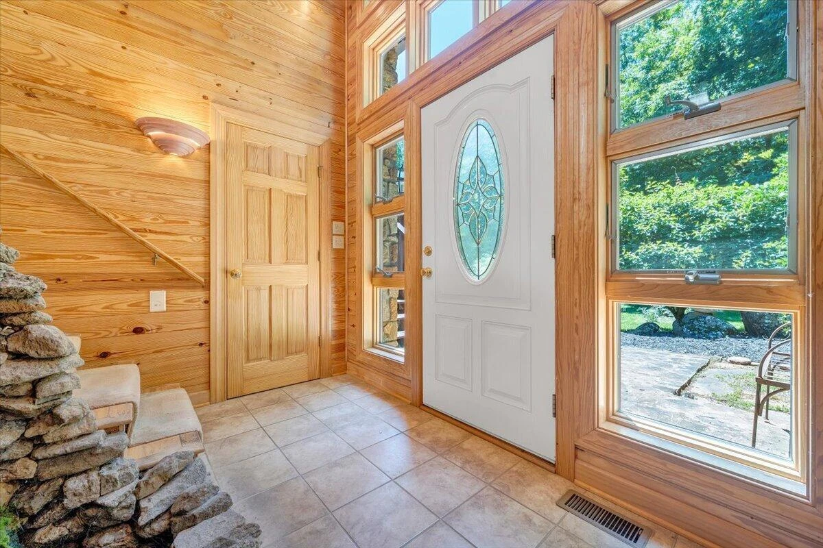 1272 Stoney WAY - Photo 5