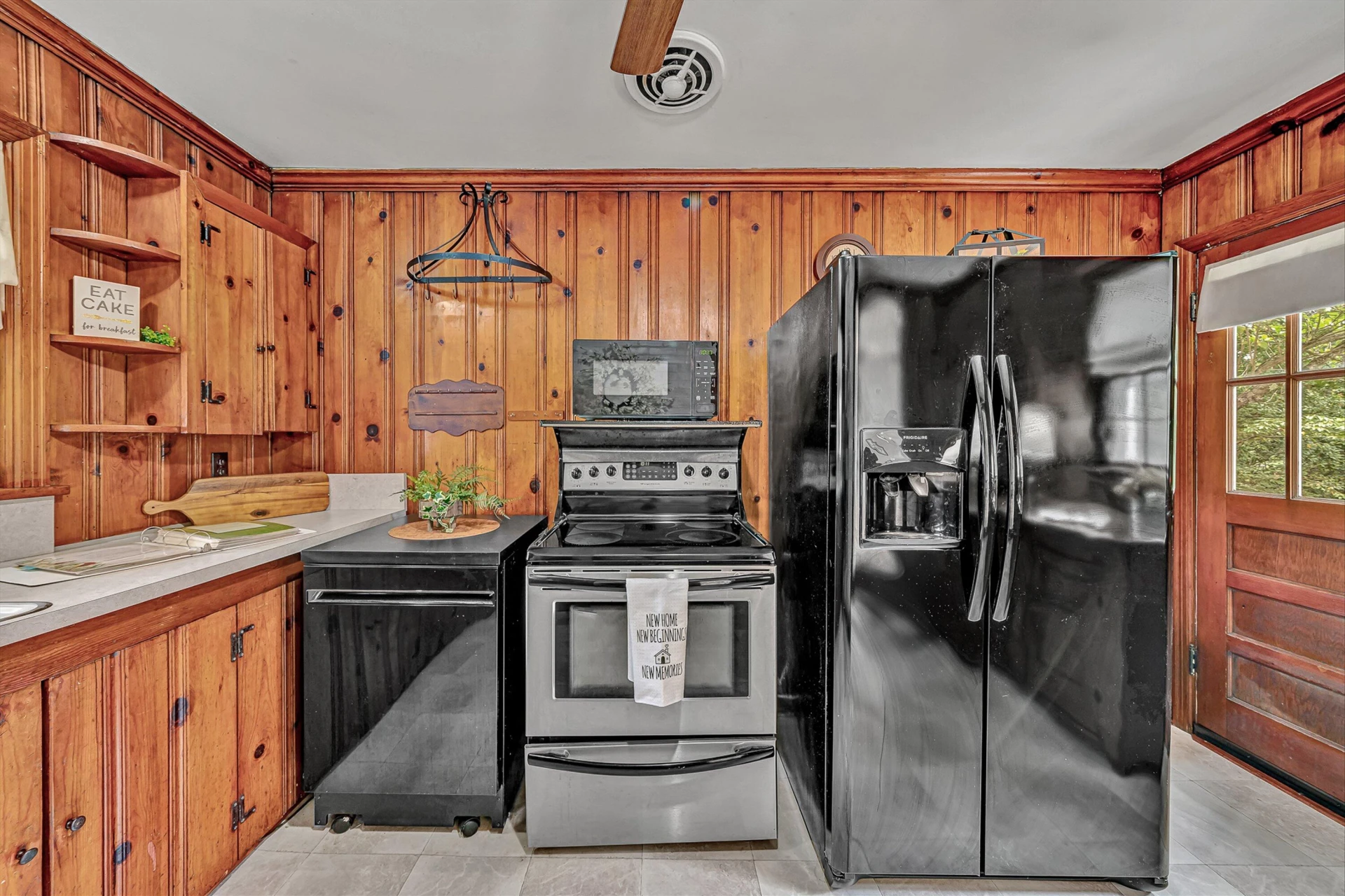 1035 Clearfield RD SW - Photo 11