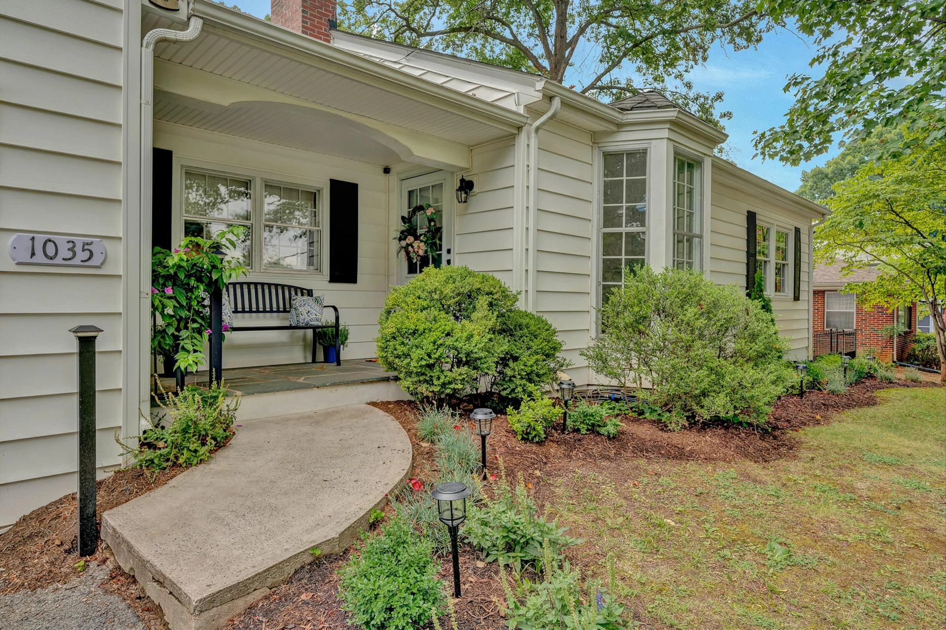 1035 Clearfield RD SW - Photo 3