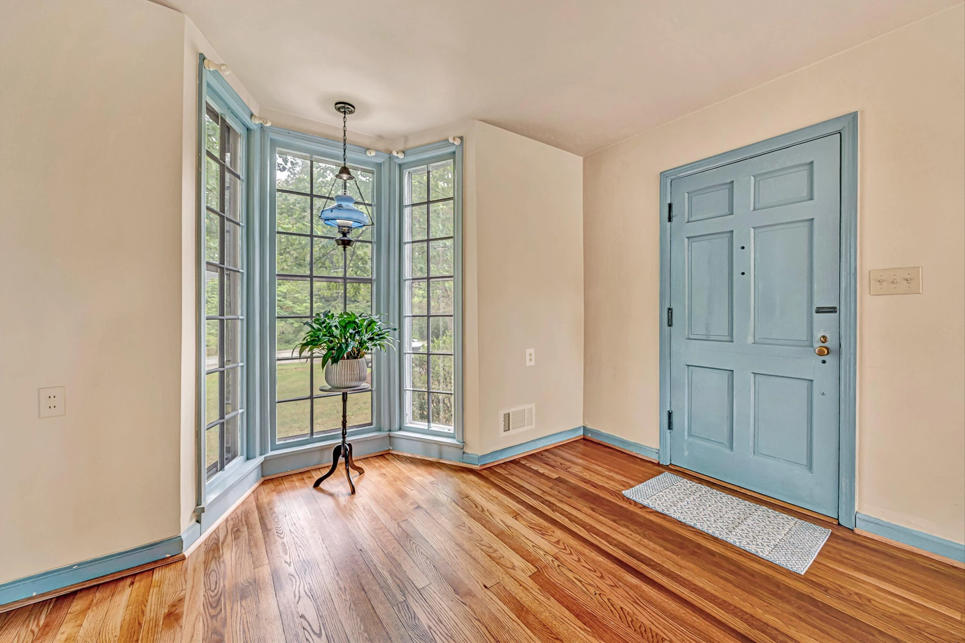 1035 Clearfield RD SW - Photo 5