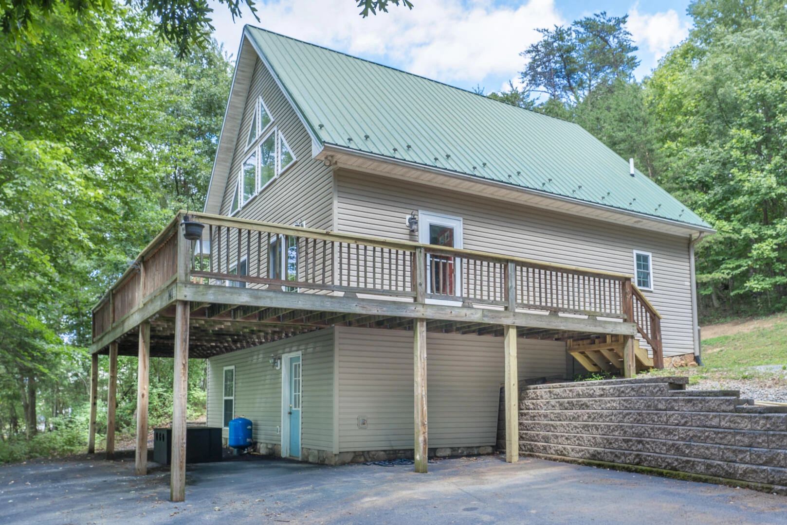 141 Chenault ST