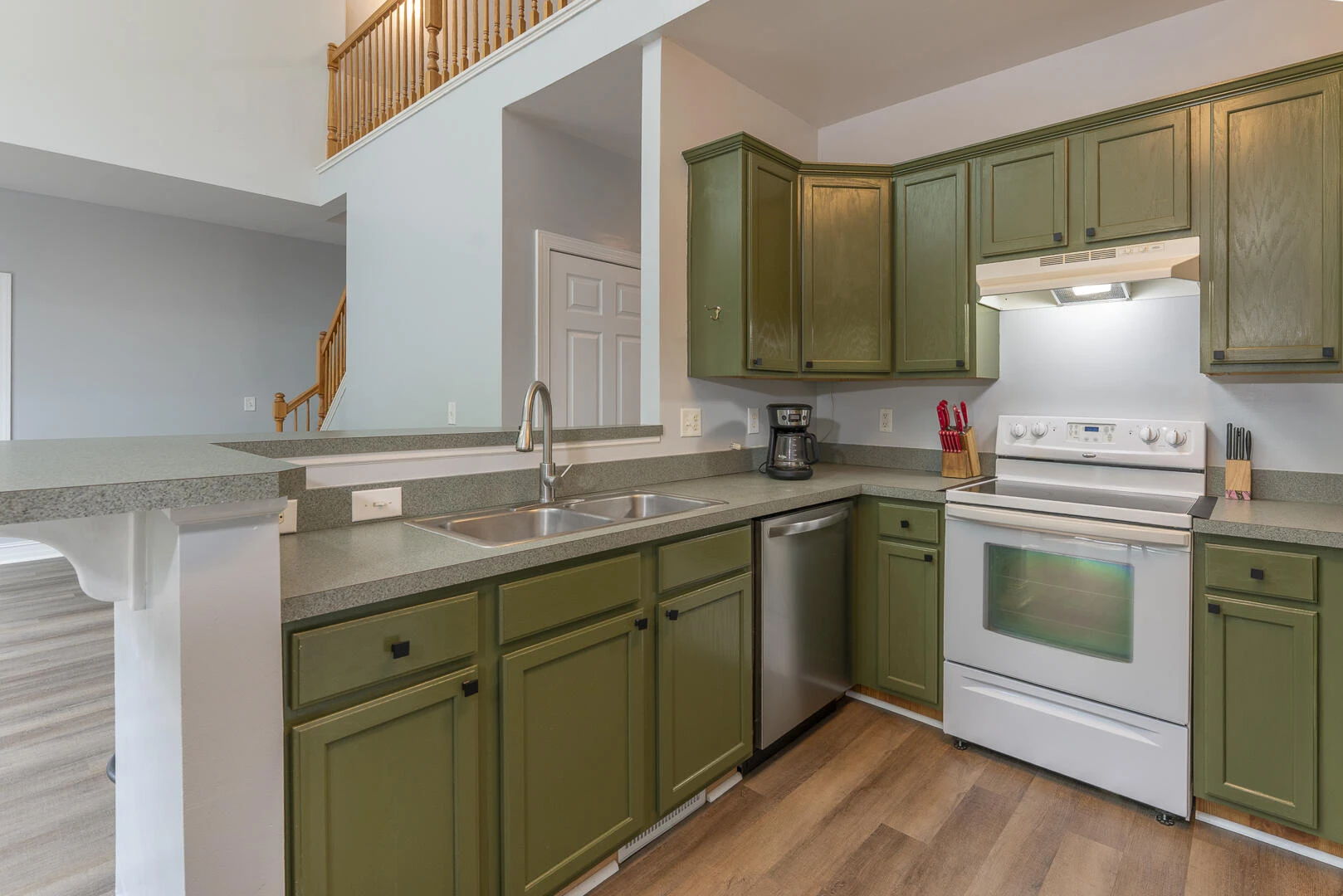 141 Chenault ST - Photo 13