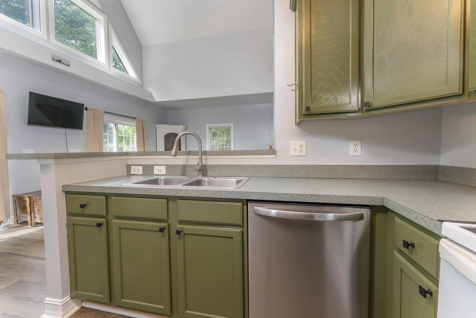 141 Chenault ST - Photo 14