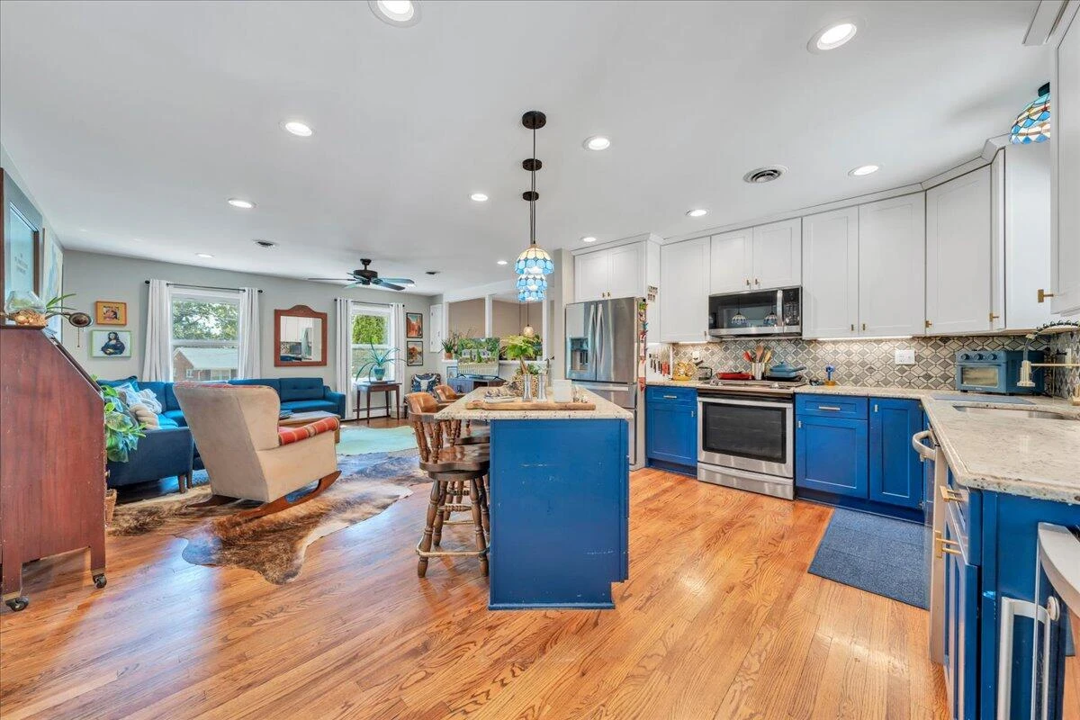 1901 Brookfield DR - Photo 13