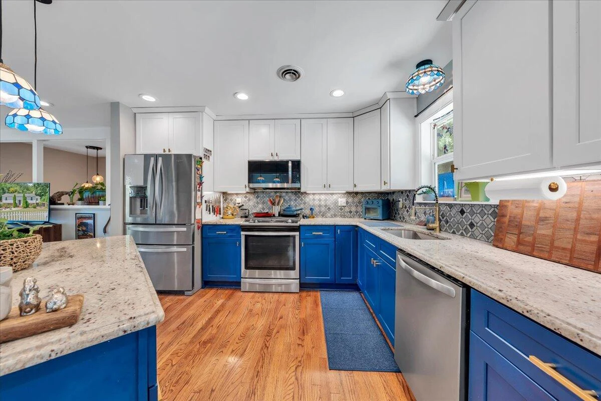 1901 Brookfield DR - Photo 14