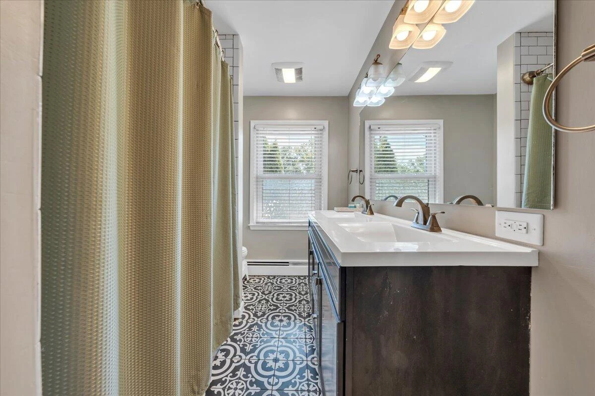 1901 Brookfield DR - Photo 22