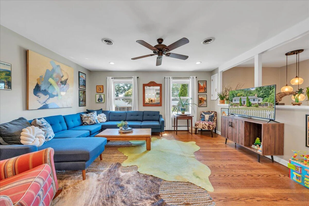 1901 Brookfield DR - Photo 8