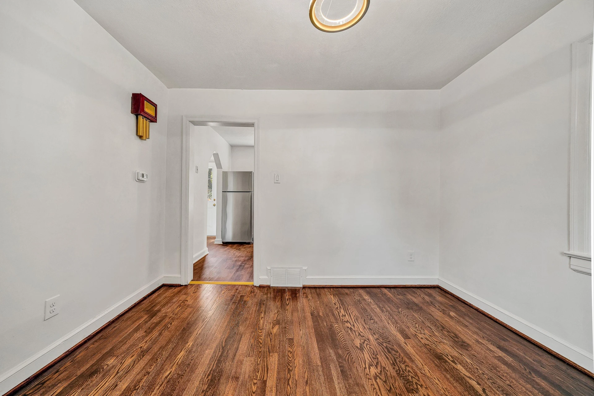 2610 Vancouver DR NW - Photo 10