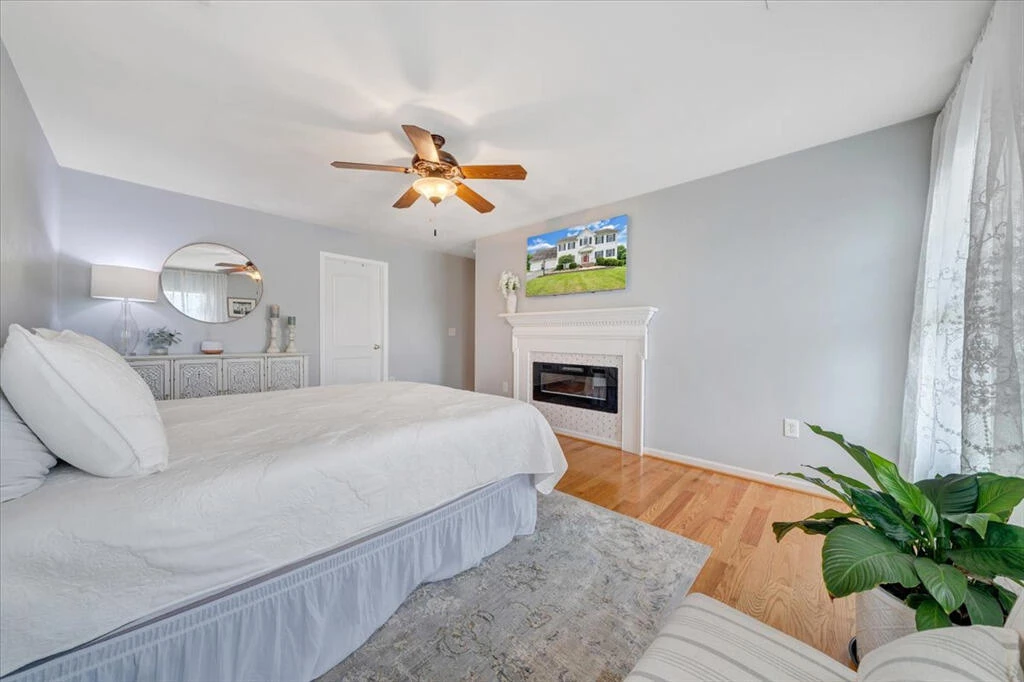 1138 Fallview DR - Photo 29