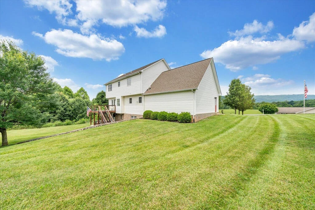 1138 Fallview DR - Photo 44