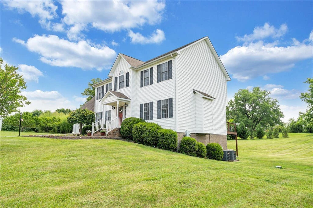 1138 Fallview DR - Photo 47