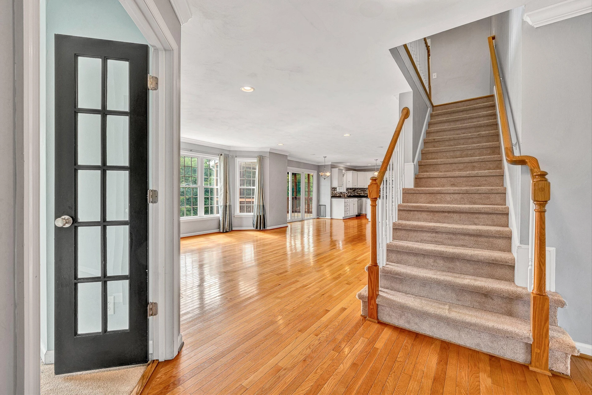 6316 Sandhurst DR - Photo 12