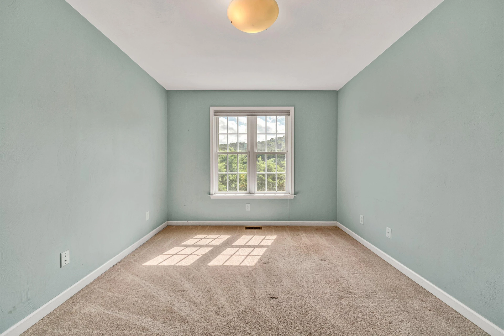6316 Sandhurst DR - Photo 14