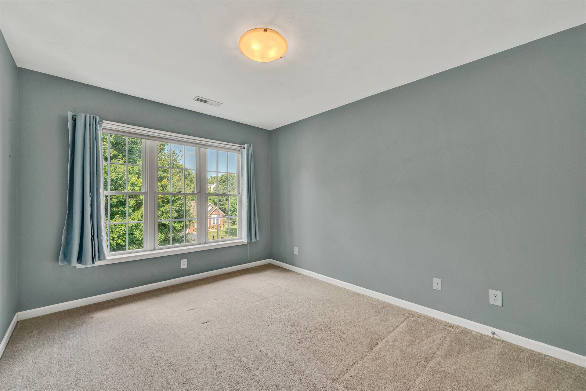 6316 Sandhurst DR - Photo 32