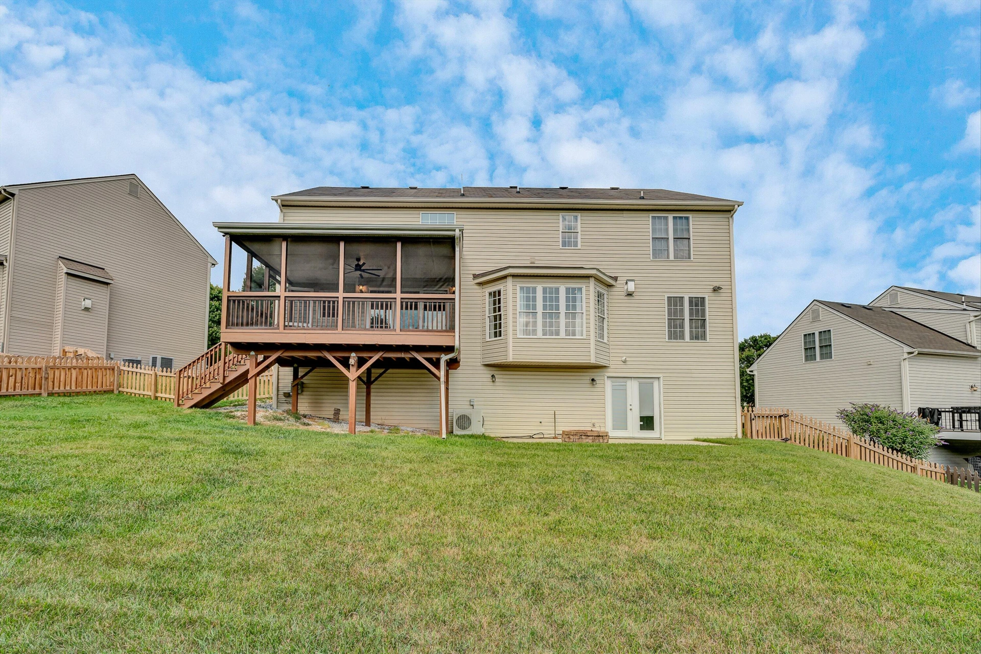 6316 Sandhurst DR - Photo 63