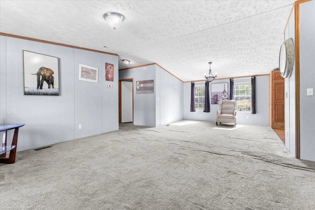 12846 W Lynchburg Salem Tpke - Photo 4