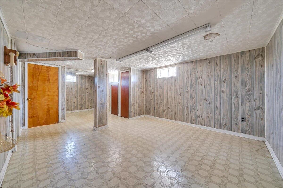 1331 Leon ST NW - Photo 16