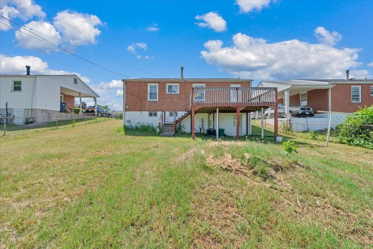 1331 Leon ST NW - Photo 32
