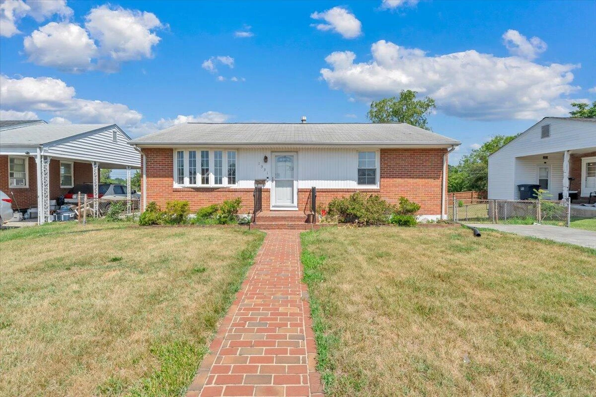 1331 Leon ST NW - Photo 35