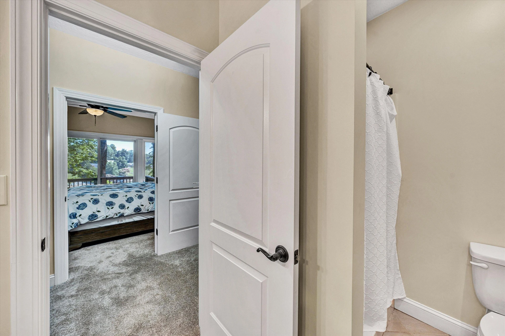 335 Lakecrest DR - Photo 29
