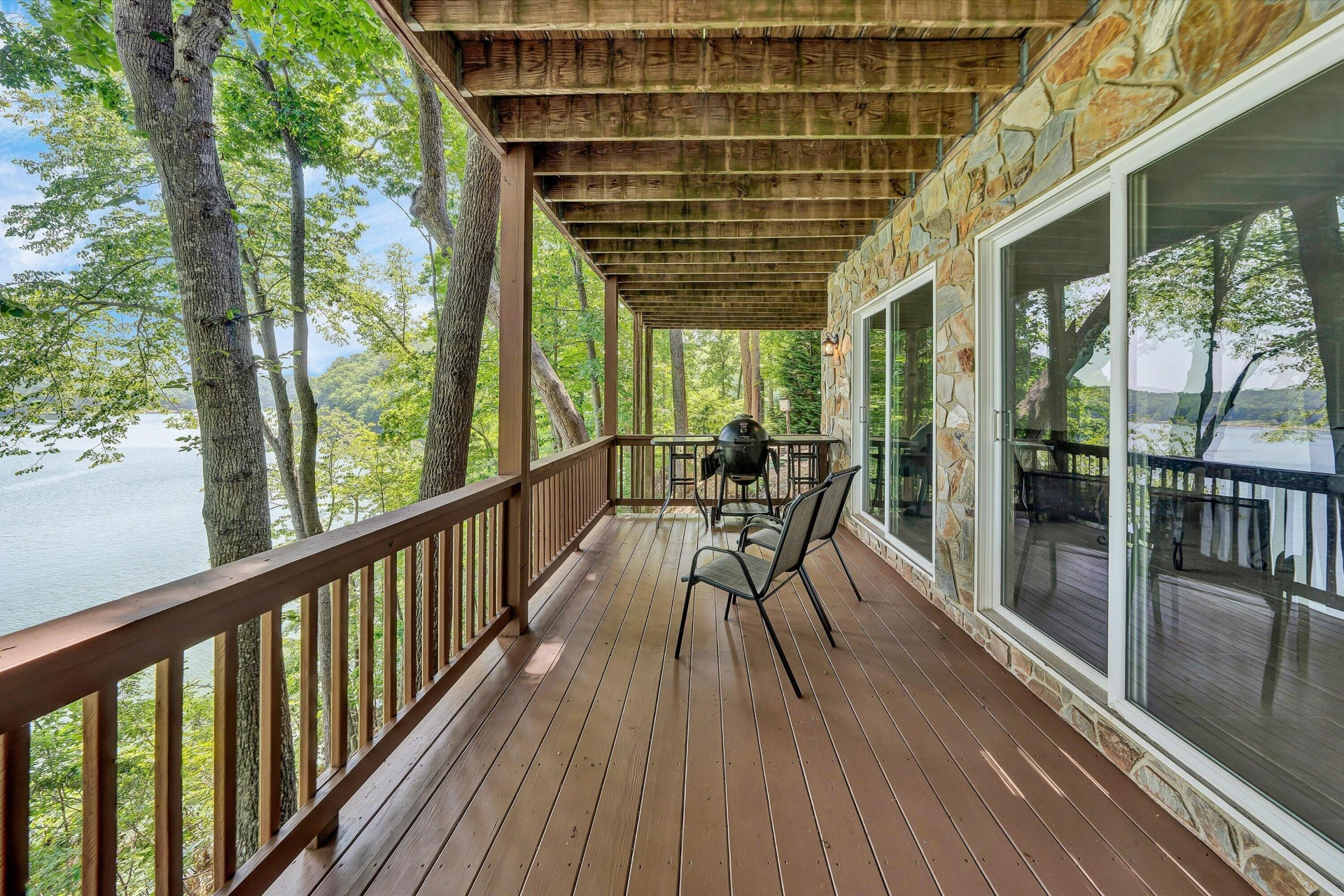 335 Lakecrest DR - Photo 44