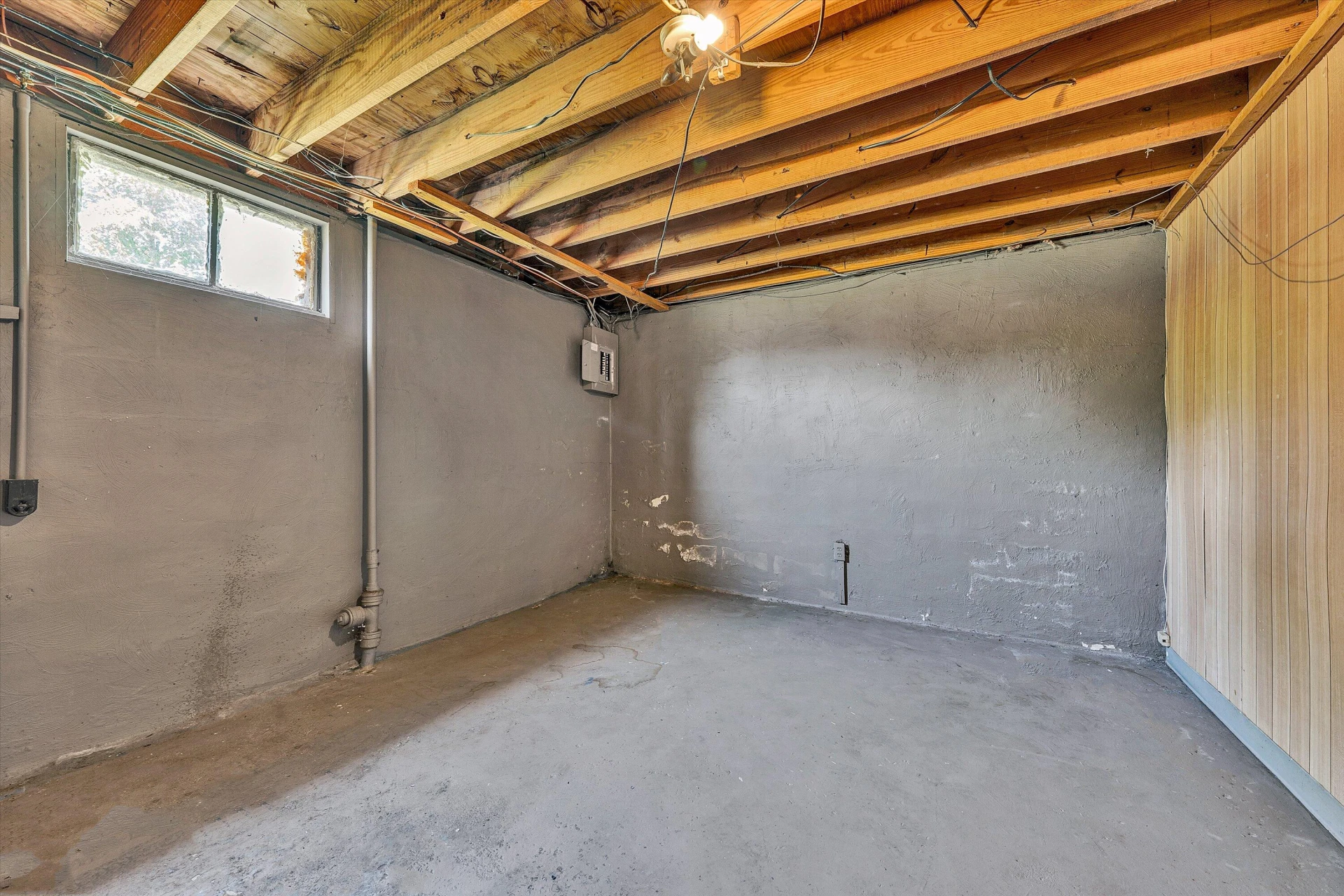 172 Tampa DR - Photo 16