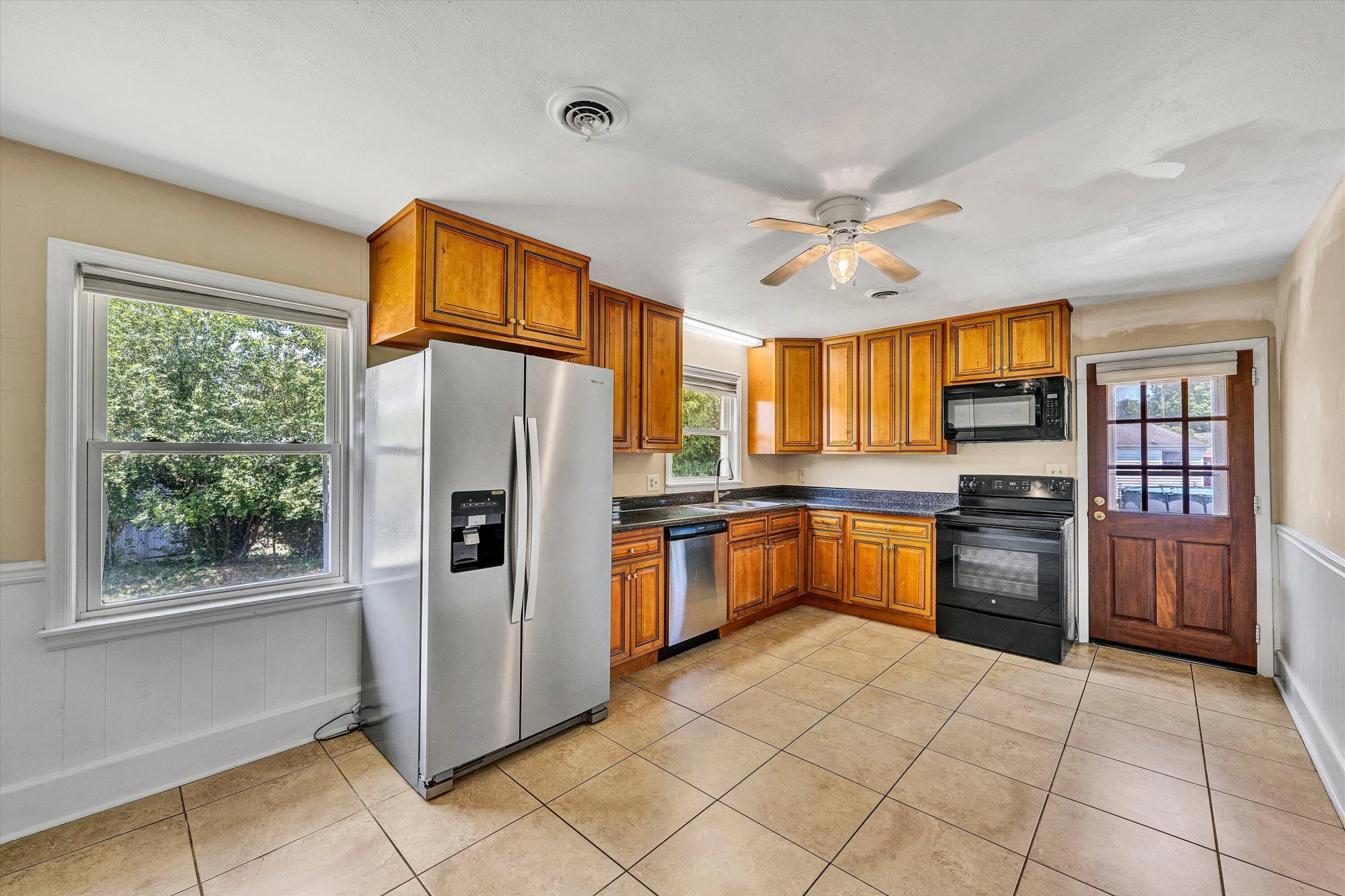 172 Tampa DR - Photo 7