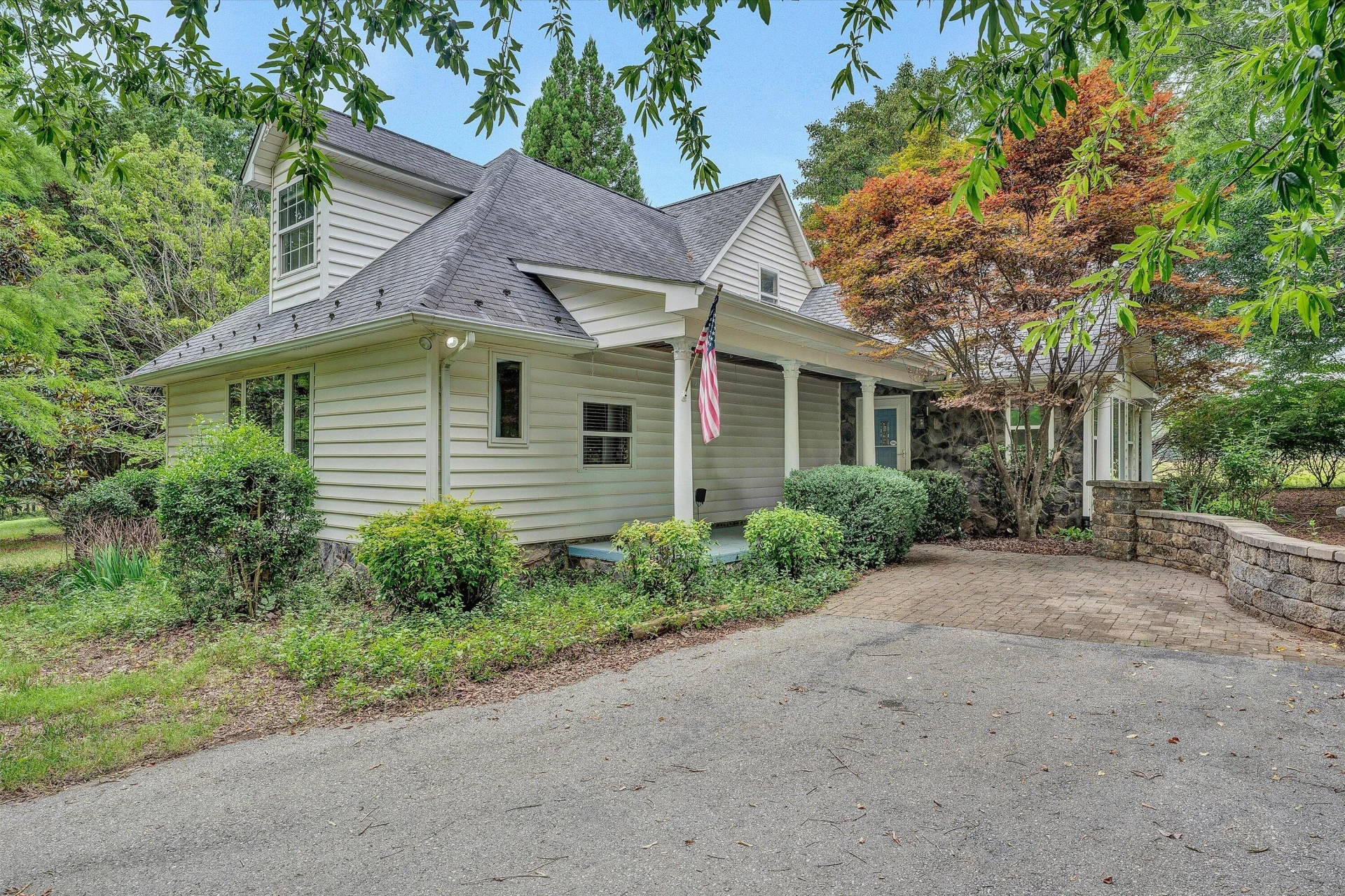 2932 Dickerson Mill RD