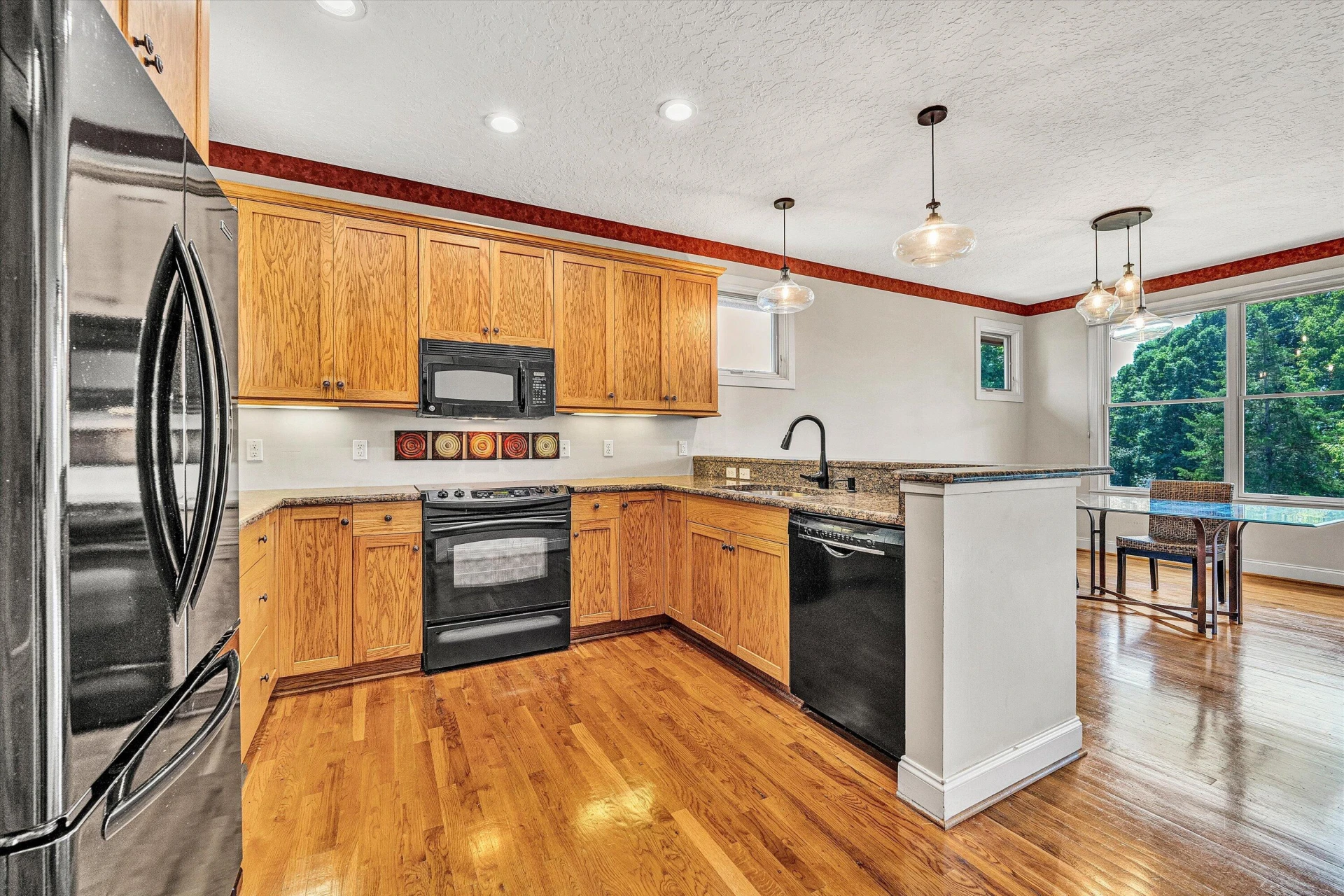 209 Park Shores CIR - Photo 9