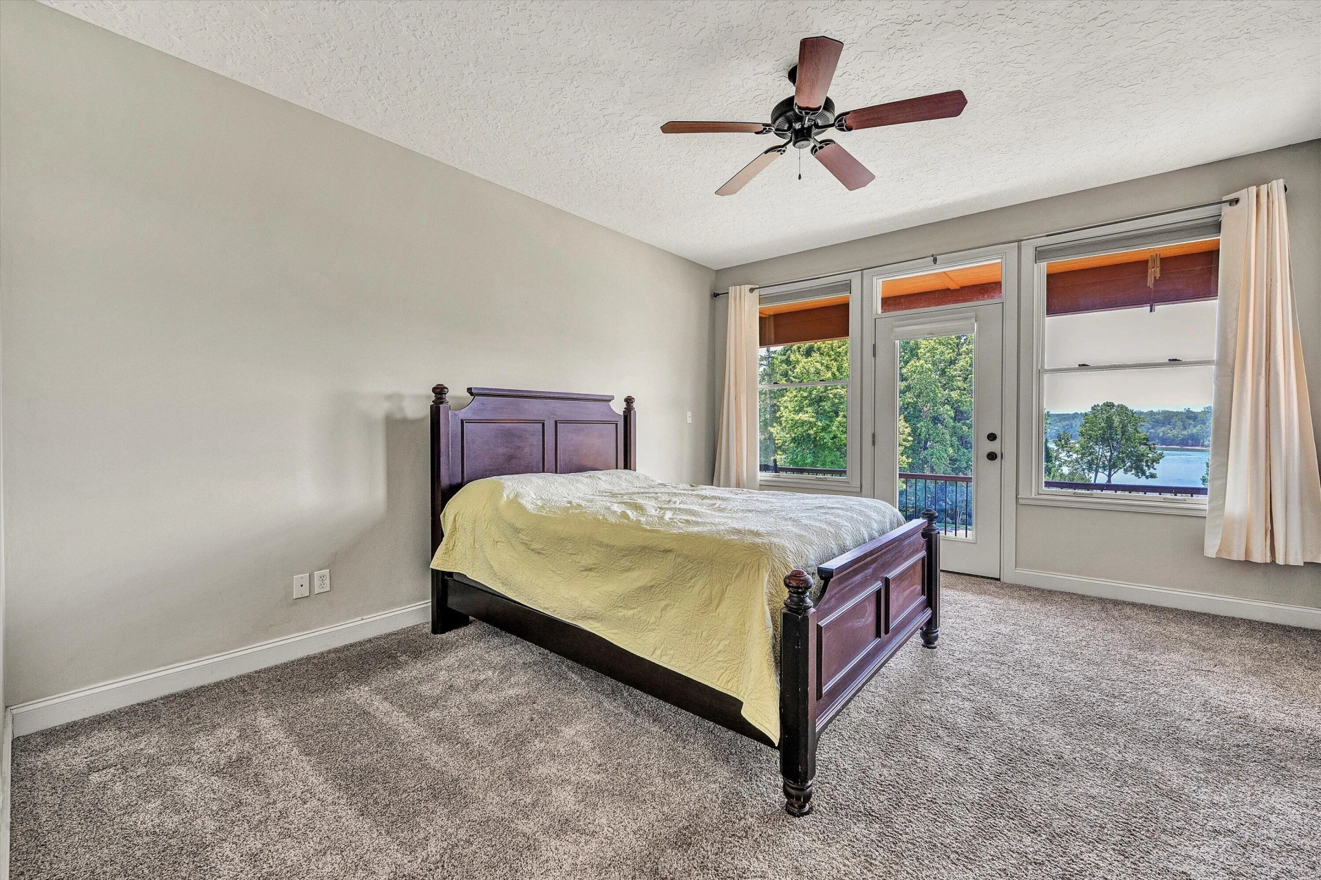 209 Park Shores CIR - Photo 11
