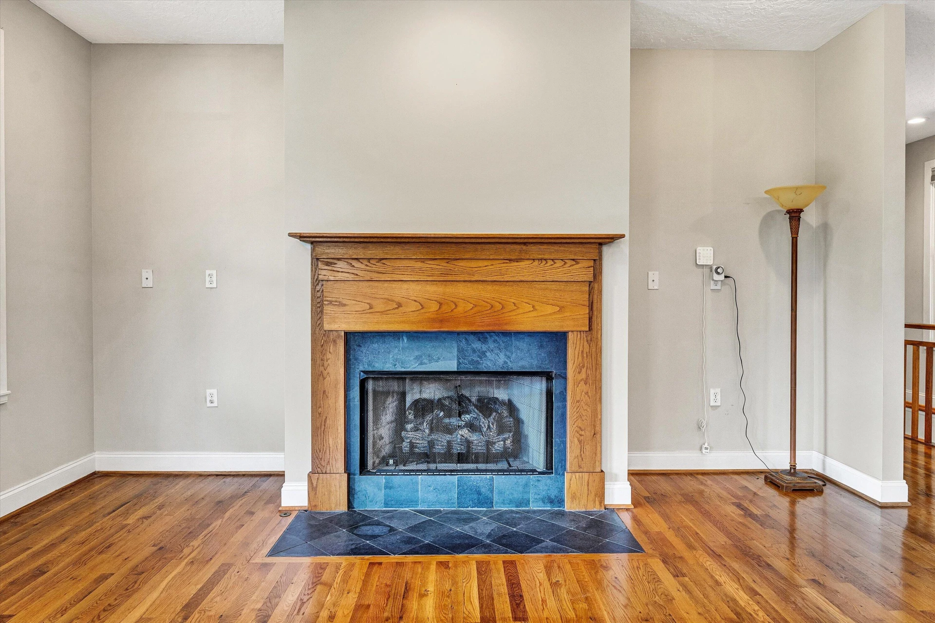 209 Park Shores CIR - Photo 36