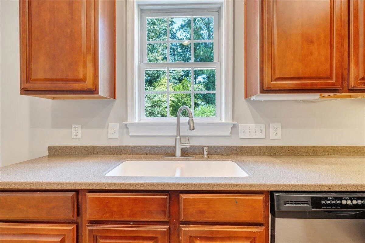 1157 Lakeland Pines DR - Photo 16