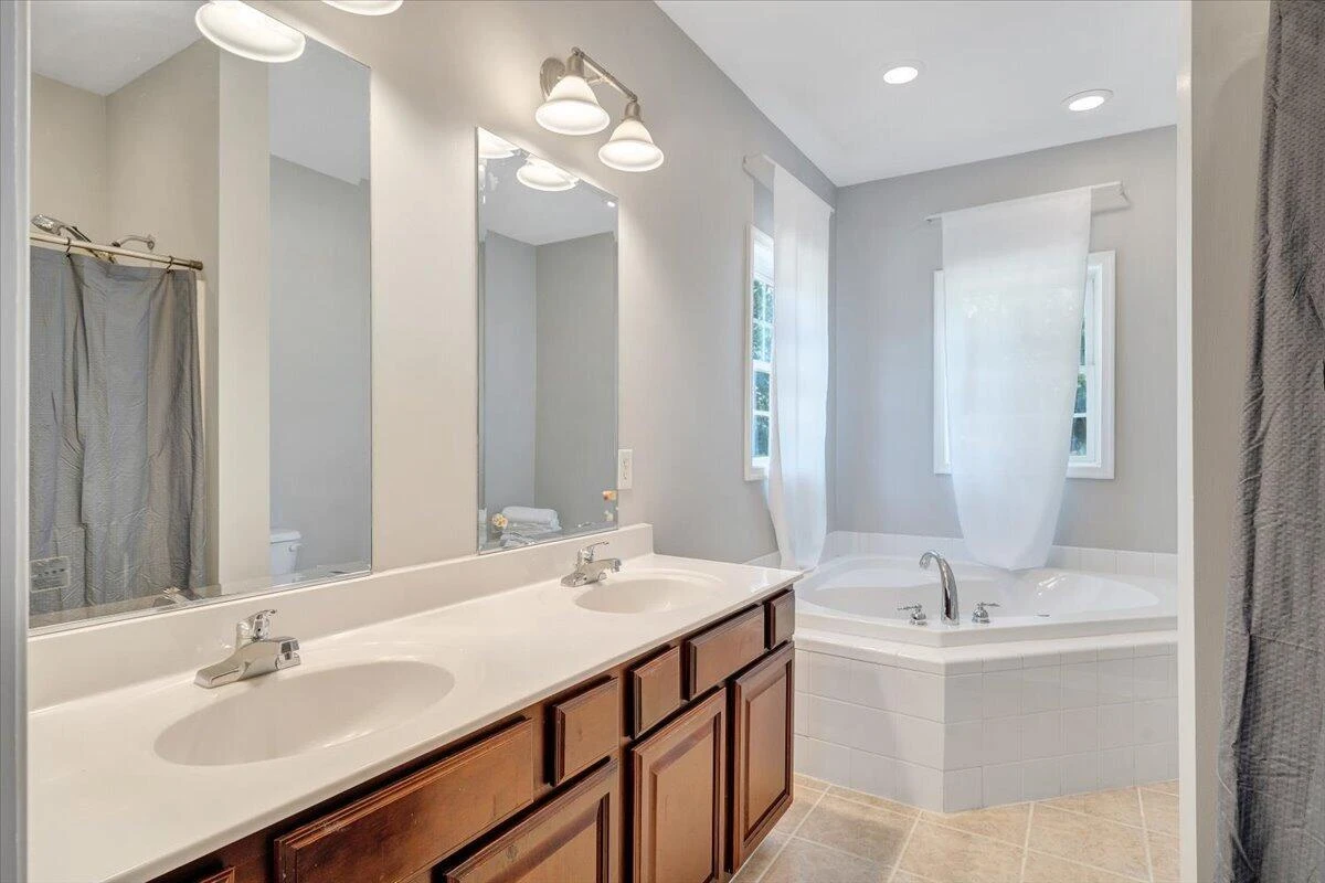 1157 Lakeland Pines DR - Photo 25