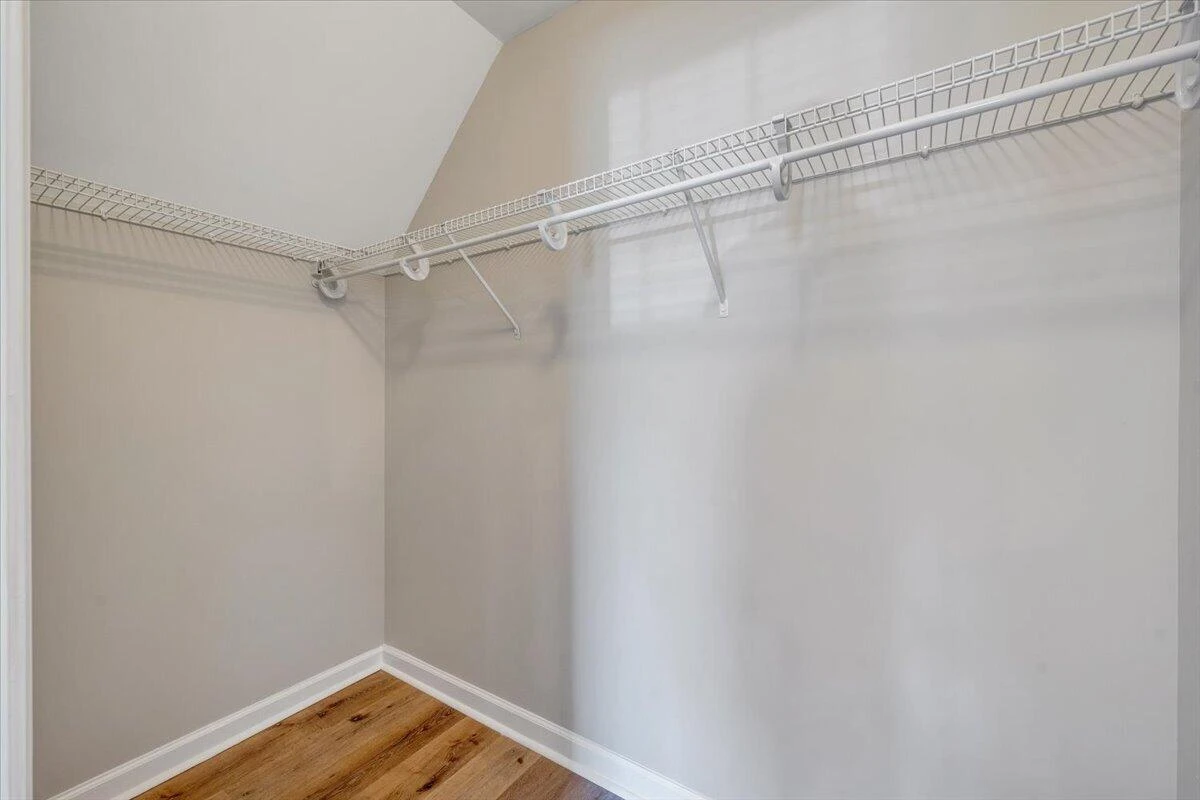 1157 Lakeland Pines DR - Photo 32