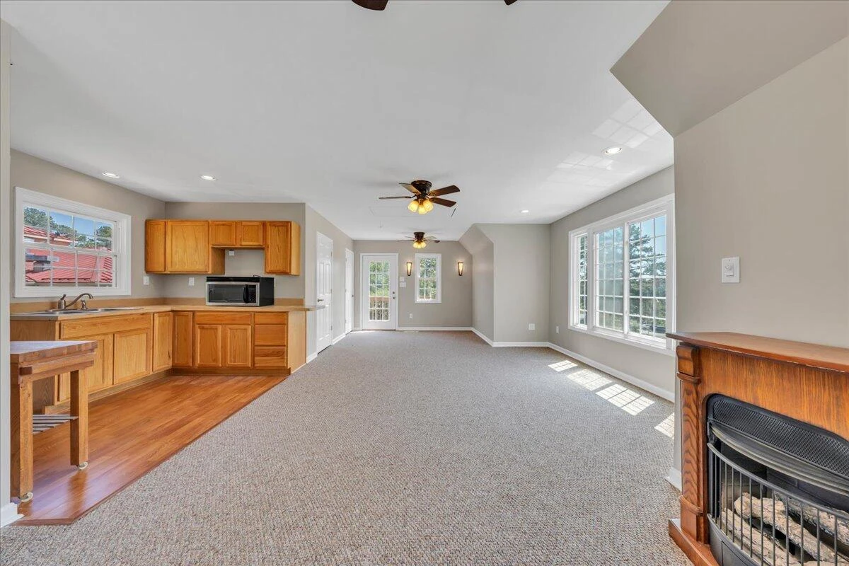 1157 Lakeland Pines DR - Photo 50
