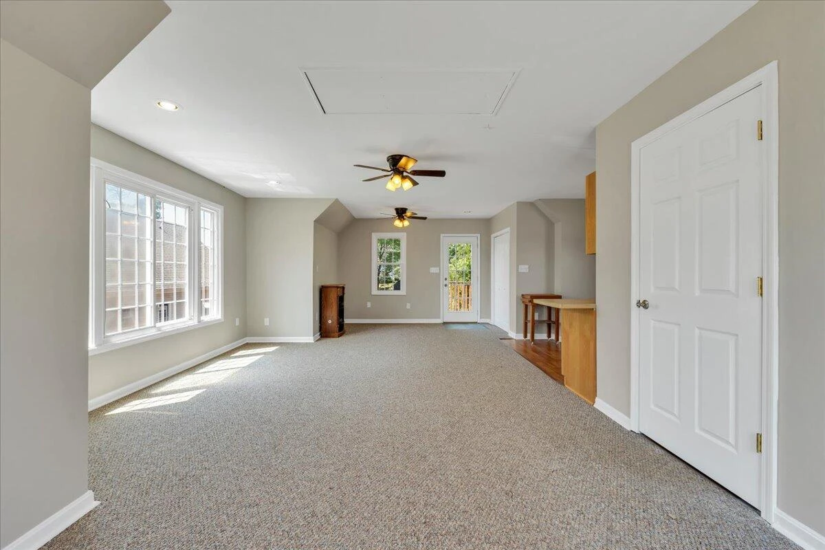 1157 Lakeland Pines DR - Photo 56
