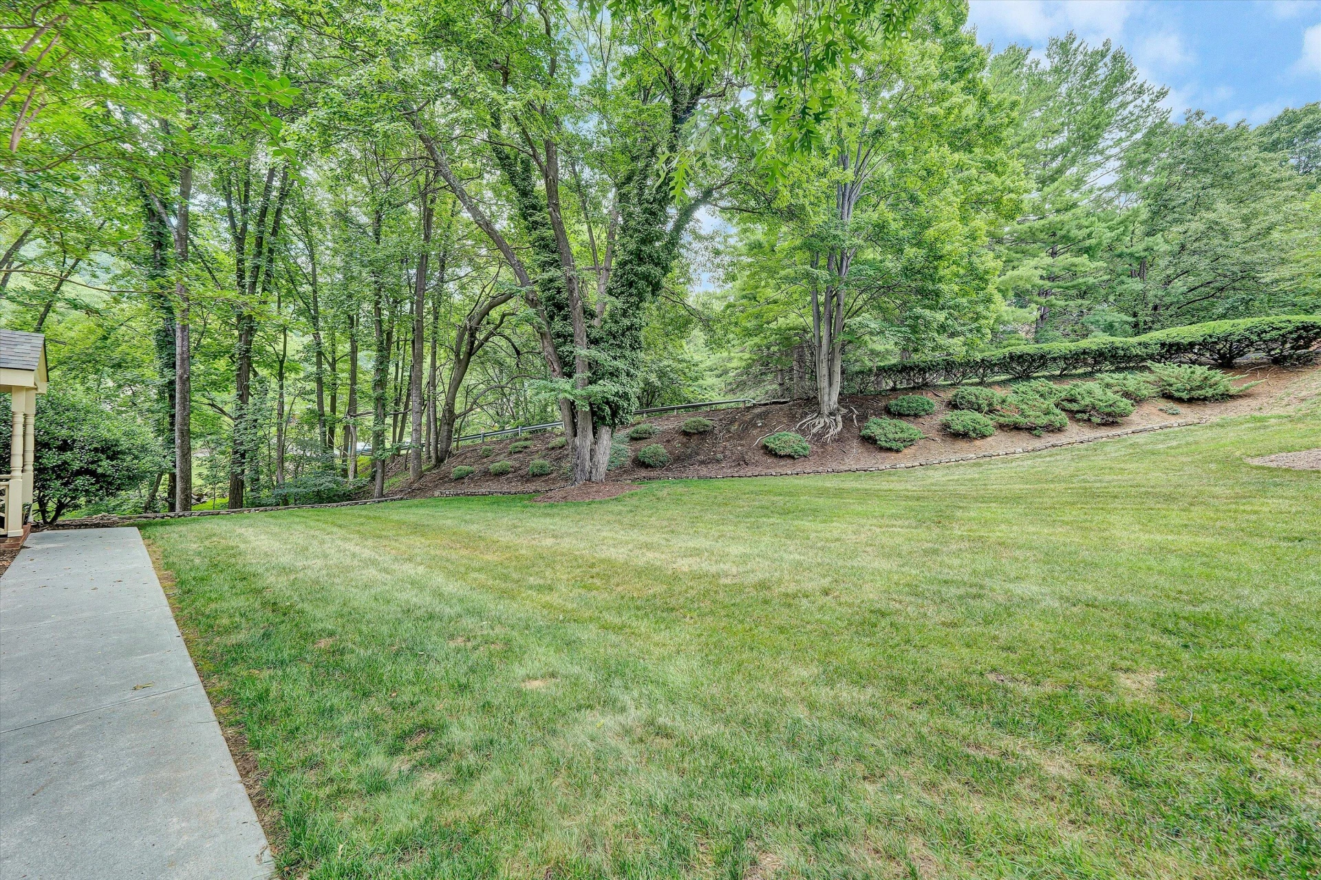 4149 Toddsbury DR - Photo 8